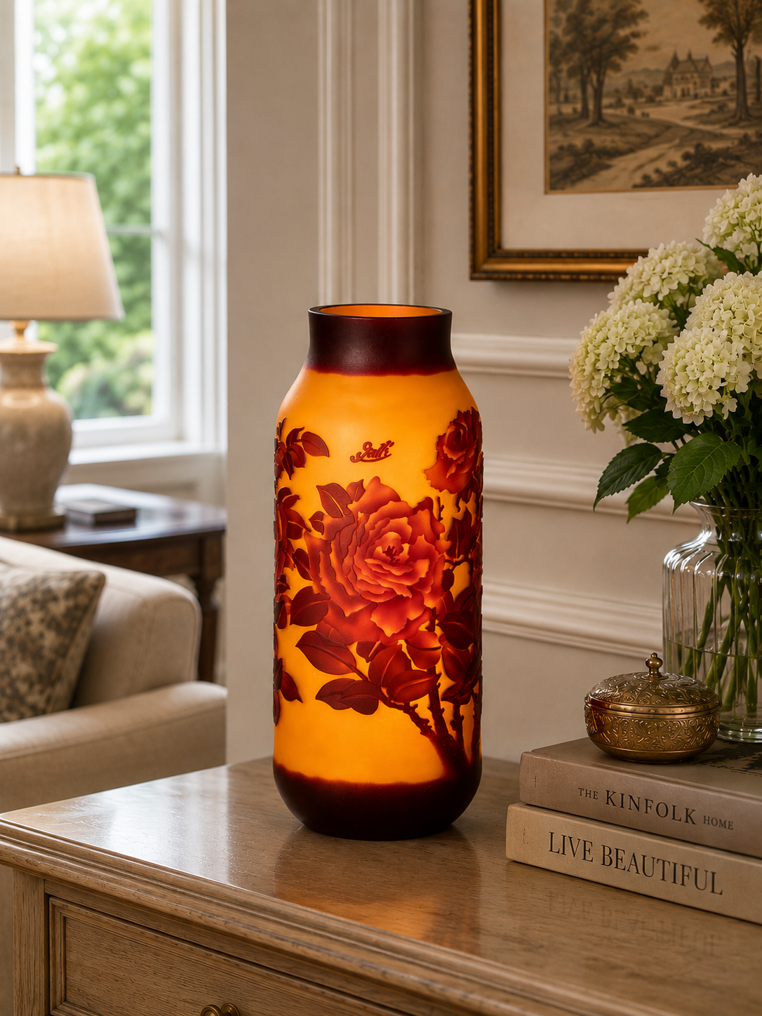 Vase im Gallé Stil aus Cameo Glas - Rosenmotiv im Jugendstil