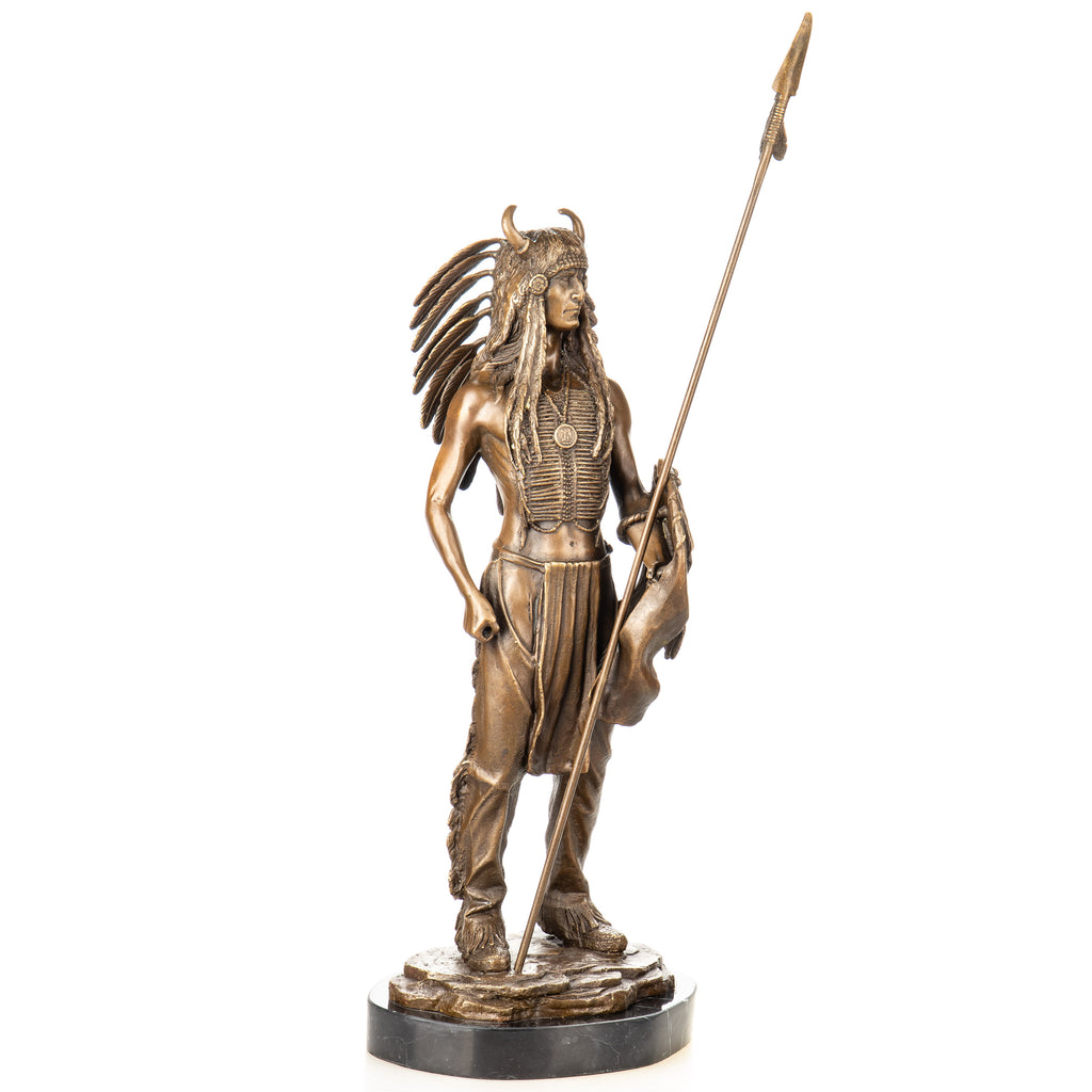Bronze Skulptur Indianer Häuptling mit Speer & Schild – Kriegerfigur