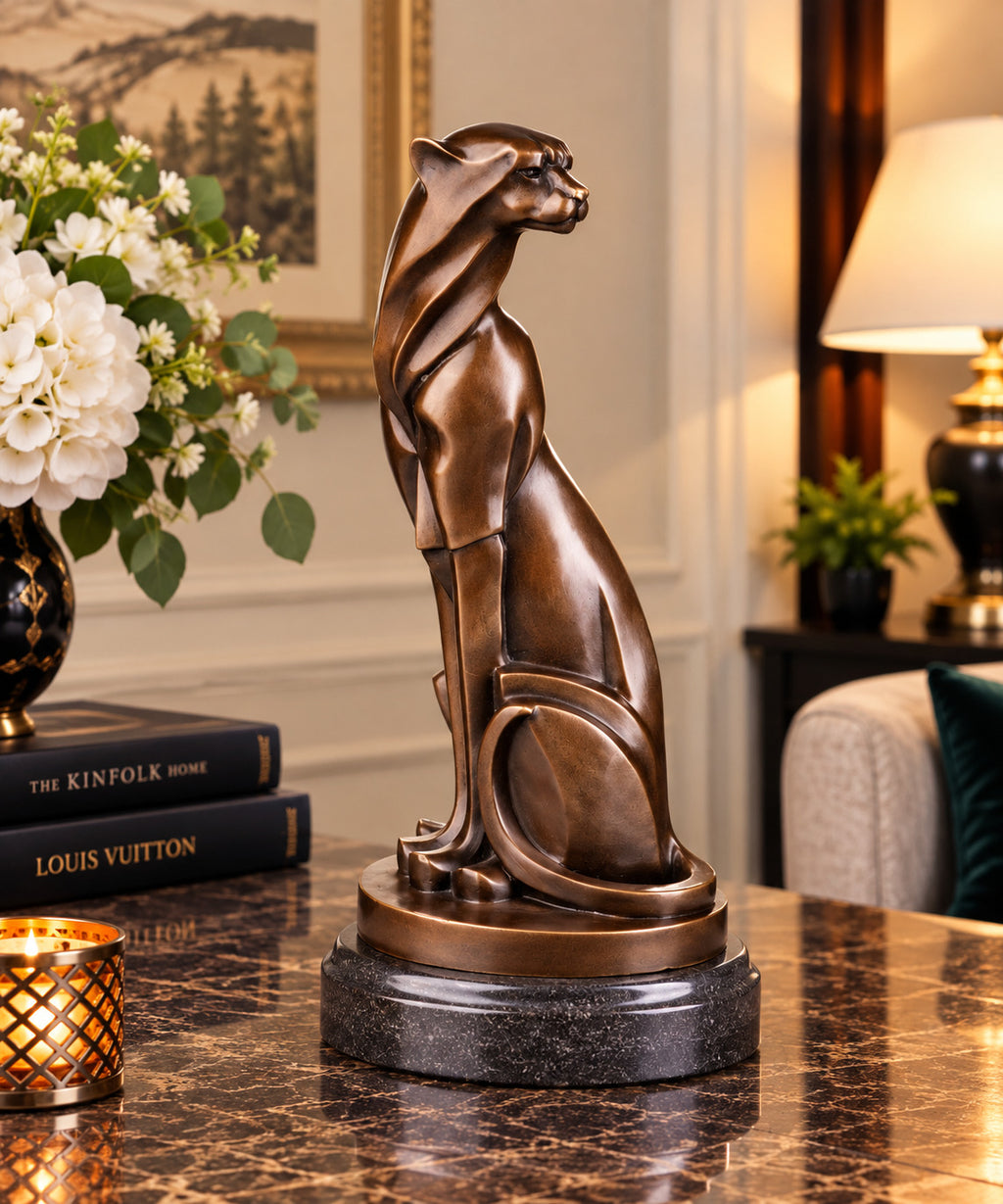 Bronze Skulptur Panther im Art déco Stil – signiert Tierfigur auf Marmorsockel