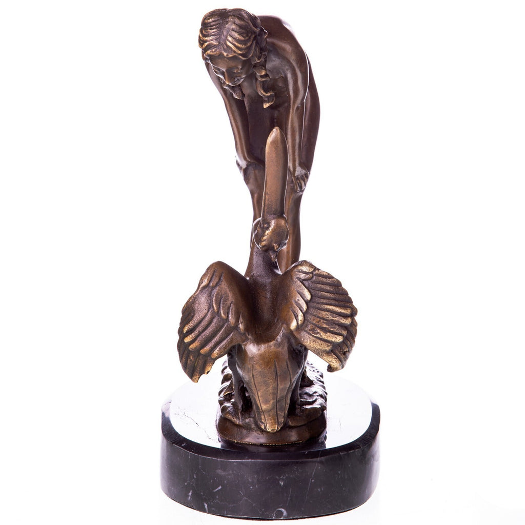 Bronze Skulptur Frau mit Pelikan – signierte Aktfigur Tierfigur auf Marmorsockel