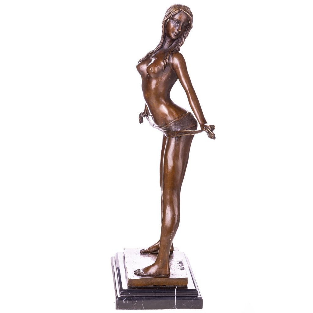 Bronze Skulptur erotischer Frauenakt – signierte Aktfigur auf Marmorsockel