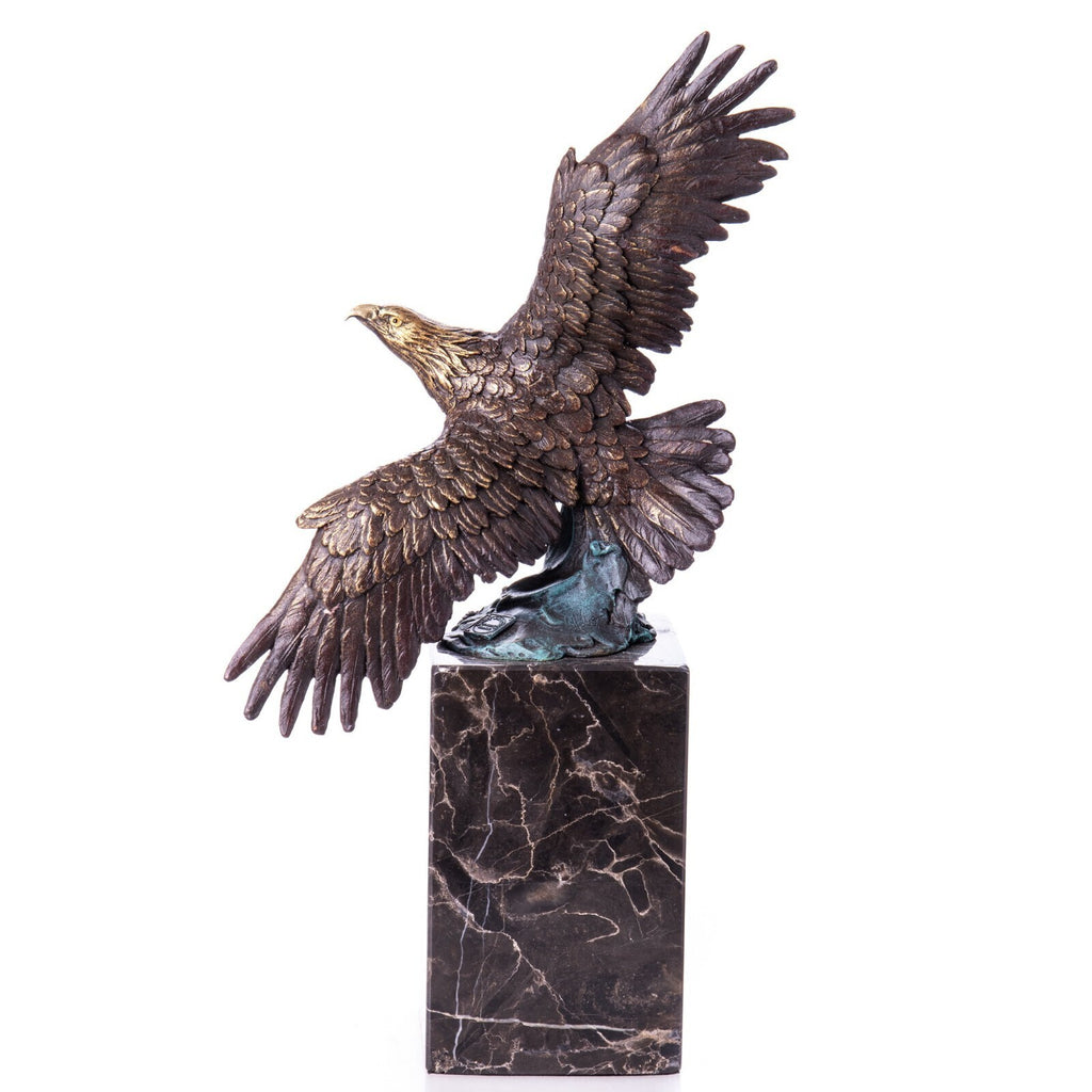 Bronze Skulptur Adler mit offenen Flügeln auf Marmorsockel – signierte Tierfigur